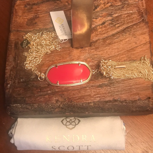 Retired Kendra Scott Rayne Necklace in Dark Red!! - Picture 4 of 5